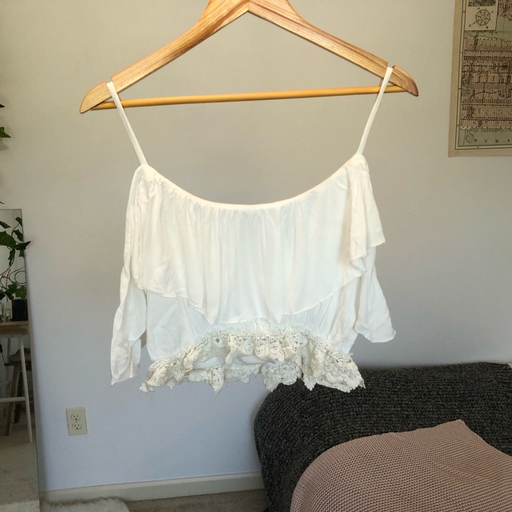 boho flowy off the shoulder cropped top w/ ruffle